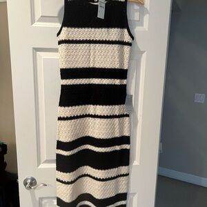 Nordstrom Black and White Textured Midi Dress size Medium NWT